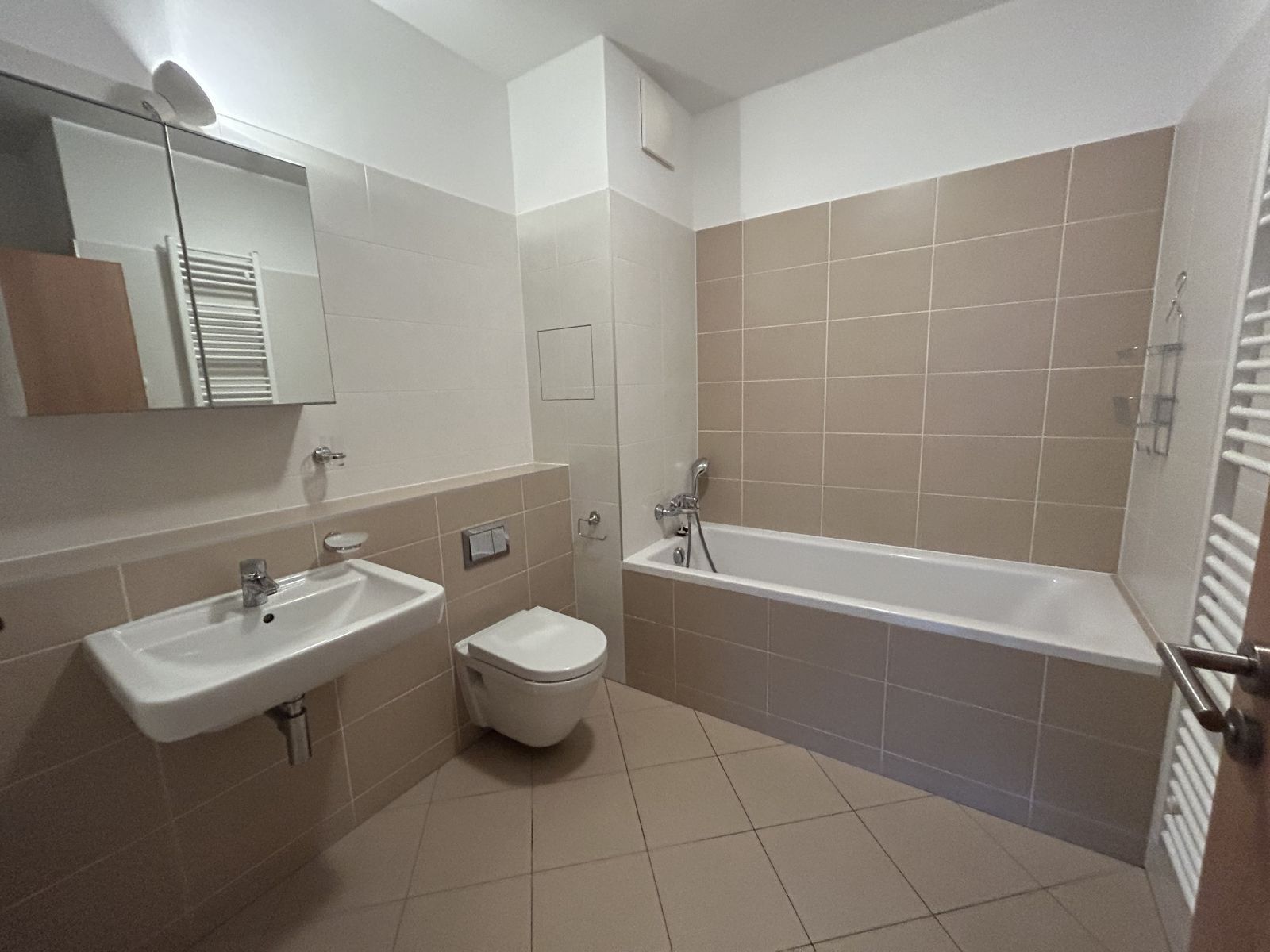 Prodej byt 2+kk - Kurta Konráda, Praha - Libeň, 60 m² - 5