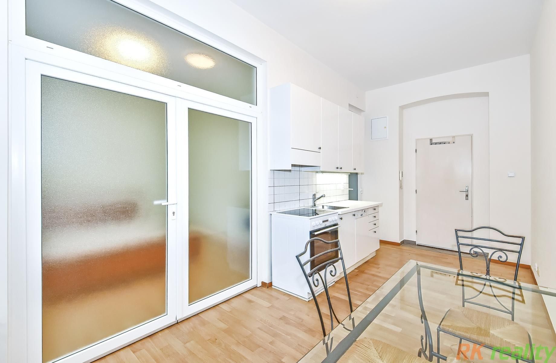 Byt 1+1 · 33 m² · Neklanova, Praha - 4
