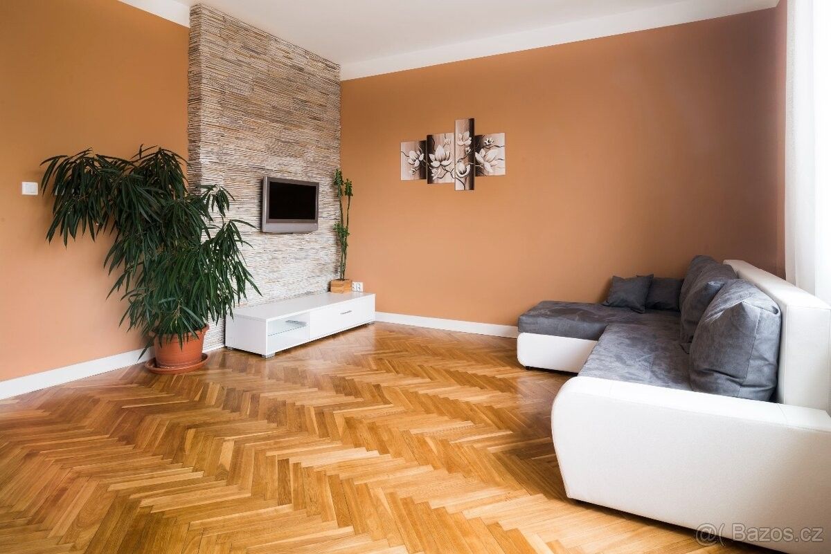 Pronájem byt - Brandýsek, 273 41