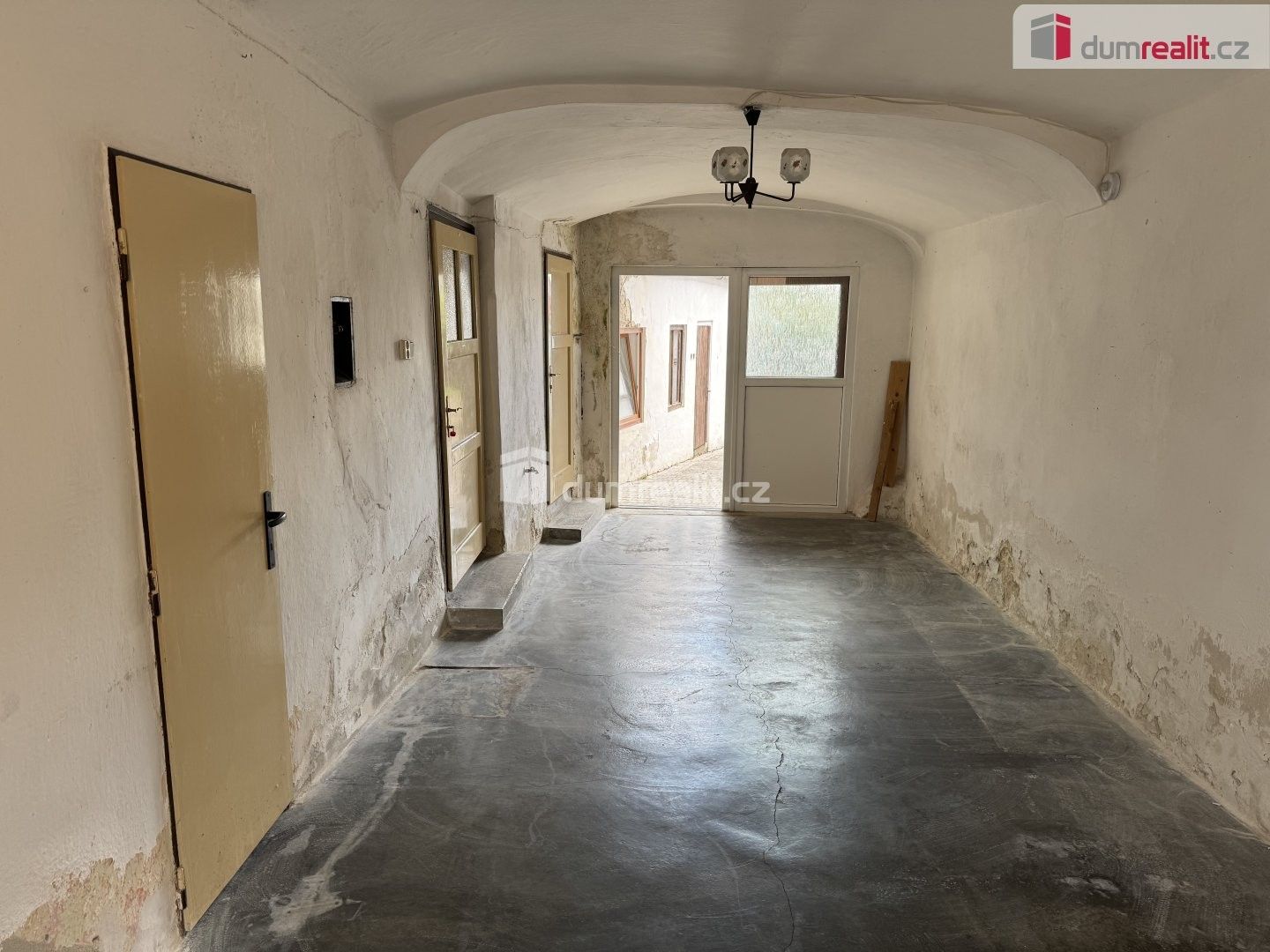 Rodinný dům · 505 m² · náměstí J. V. Kamarýta, Velešín - 3