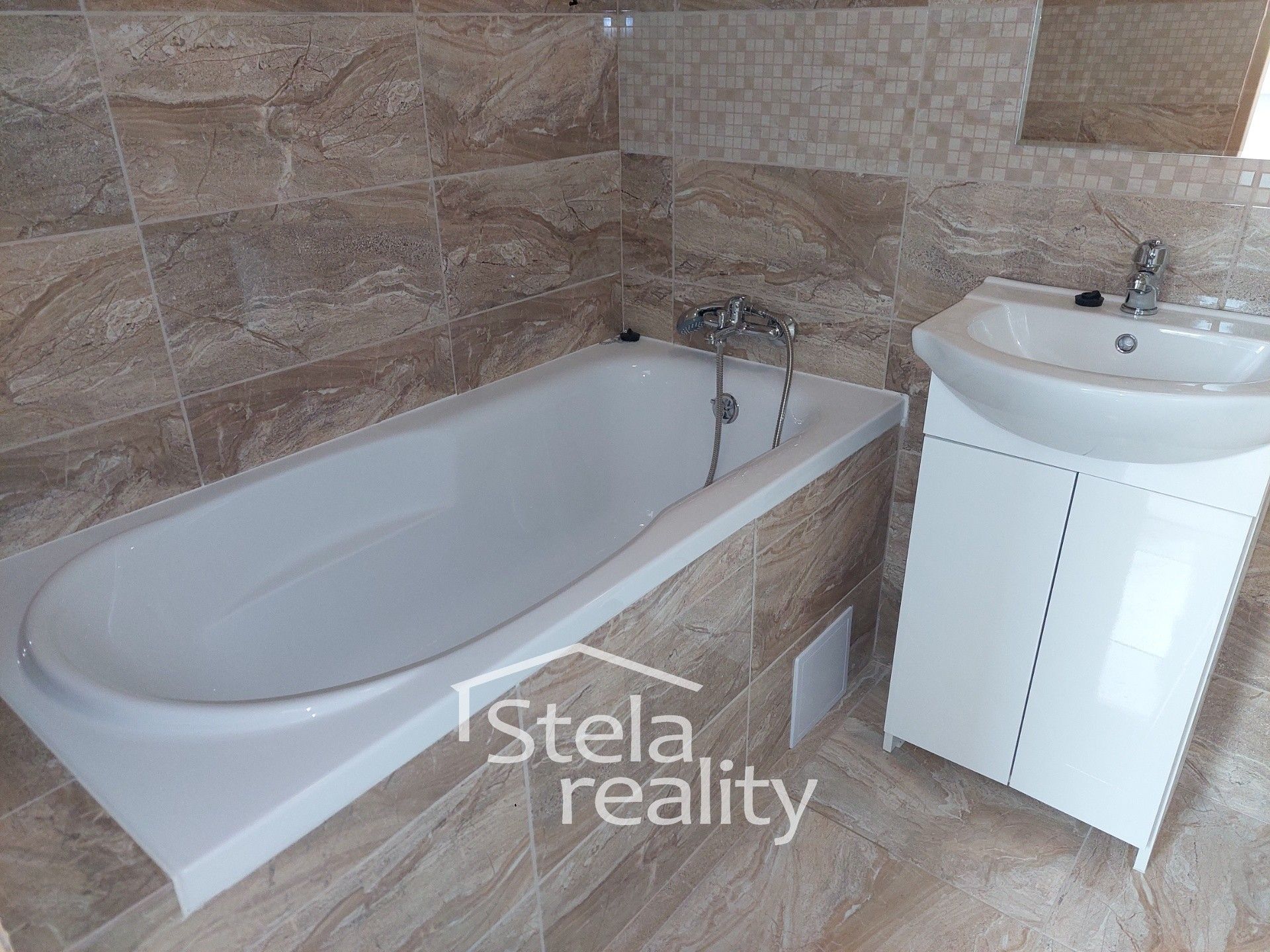 3+1, Dolní, Bruntál, 65 m² - 2