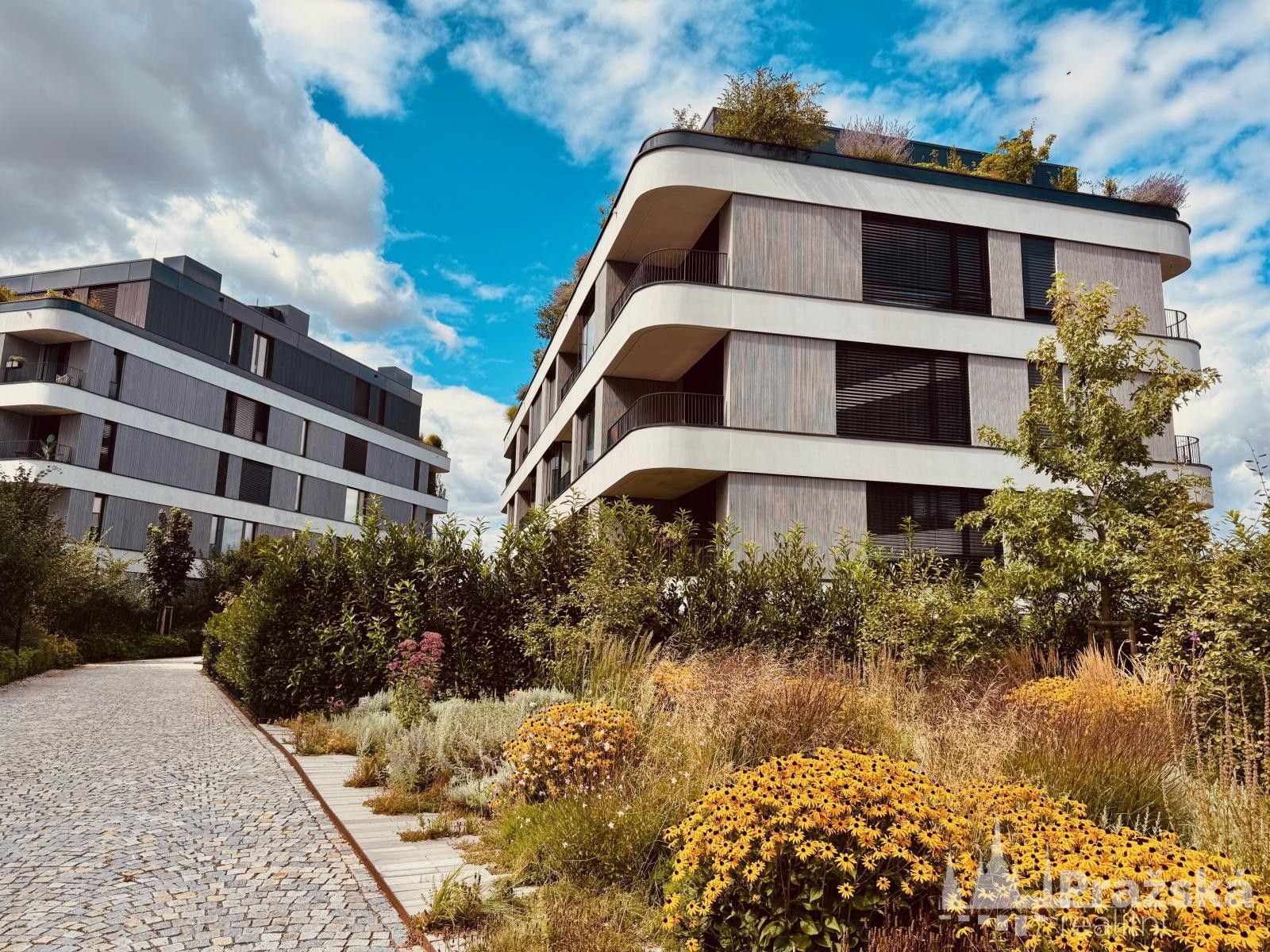 3+kk, Na dračkách, Praha, 105 m²