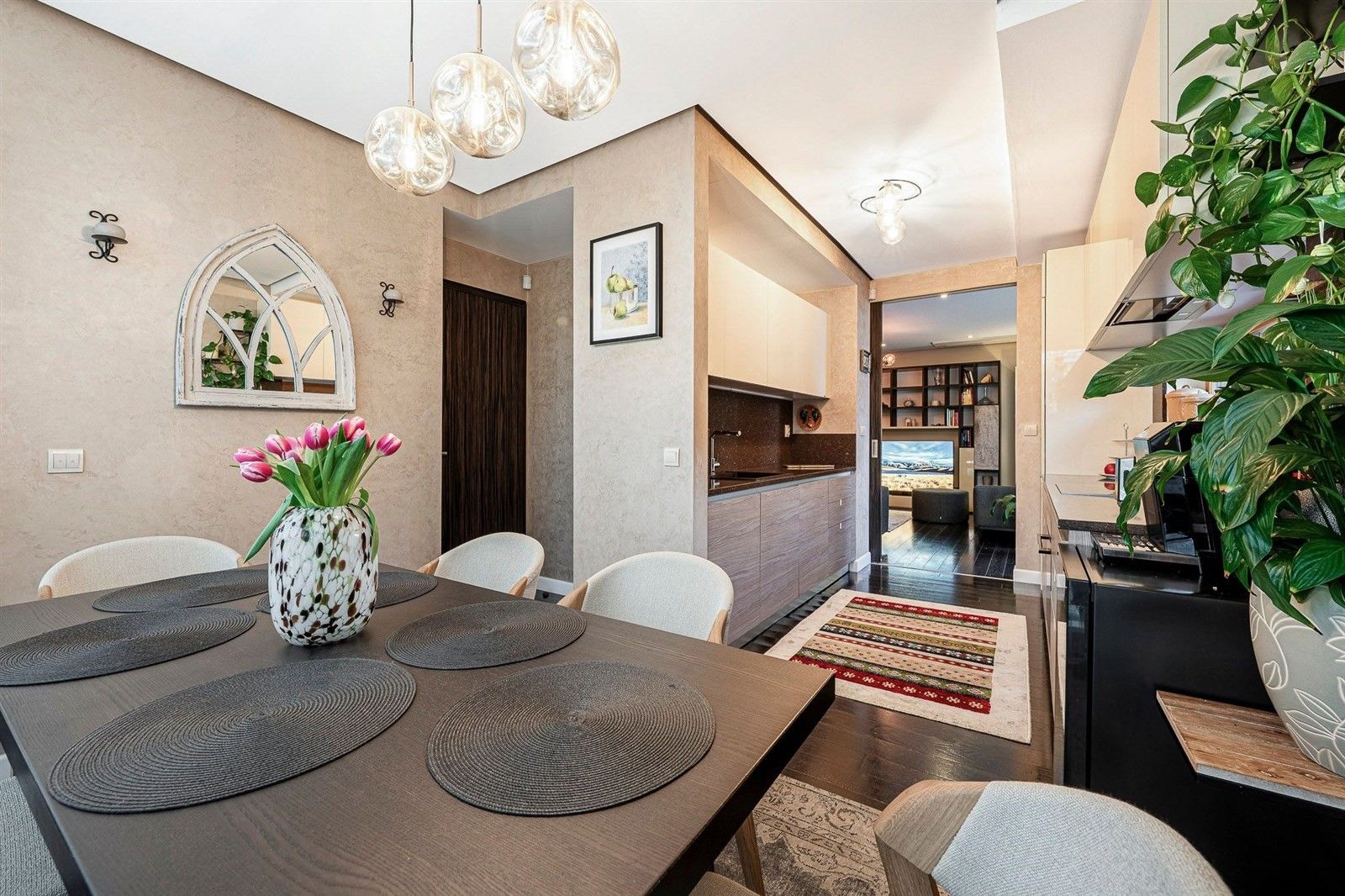 Pronájem rodinný dům - U kolonie, Praha, 250 m²