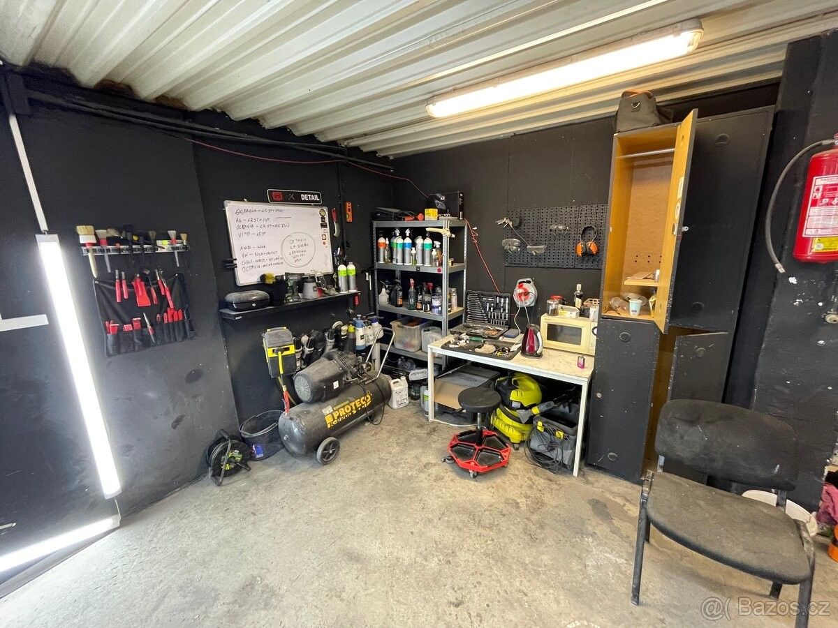 Pronájem garáž - Praha, 190 12