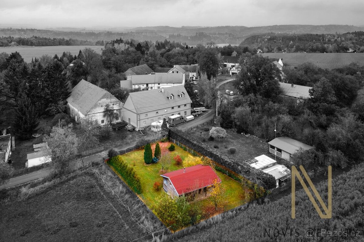 Chaty, Město Touškov, 330 33