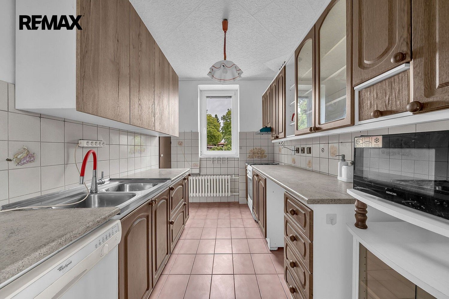 4+1, Na šubě, Praha 8 - Dolní Chabry, 87 m² - 2