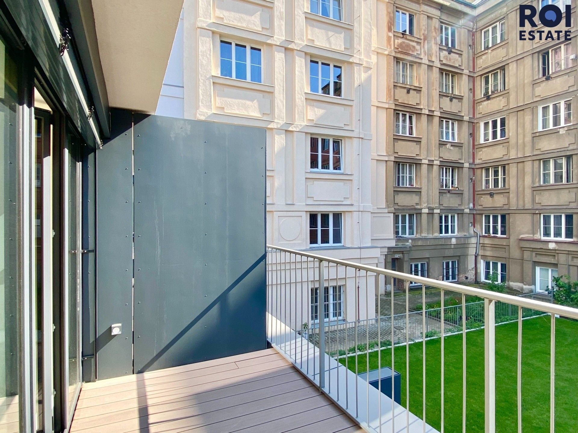 Pronájem byt 2+kk - Ocelářská, Praha, 50 m²