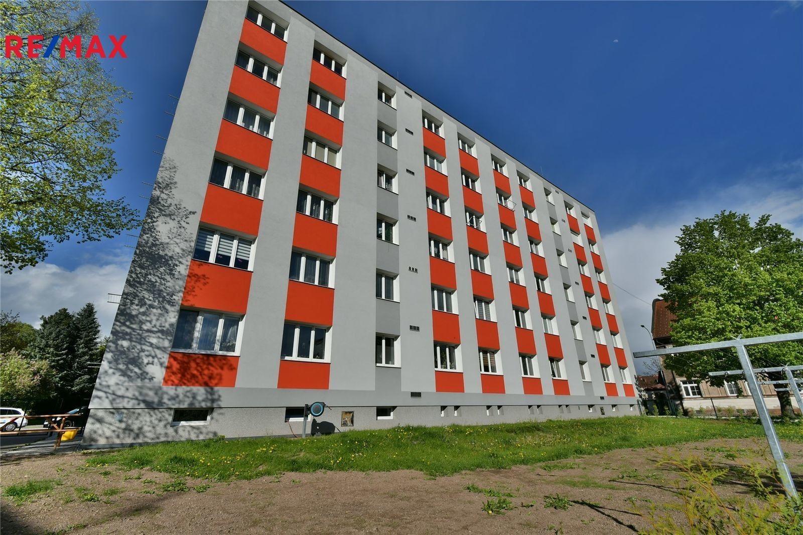 Prodej byt 2+1 - Procházkova, Střední Předměstí, Trutnov, Česko, 54 m²