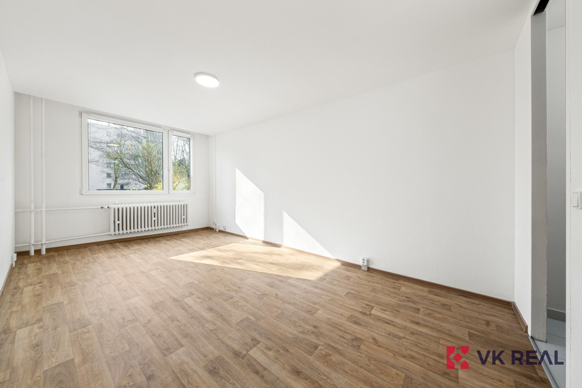 Prodej byt 2+kk - Praha 8, Praha, 47 m² - 2