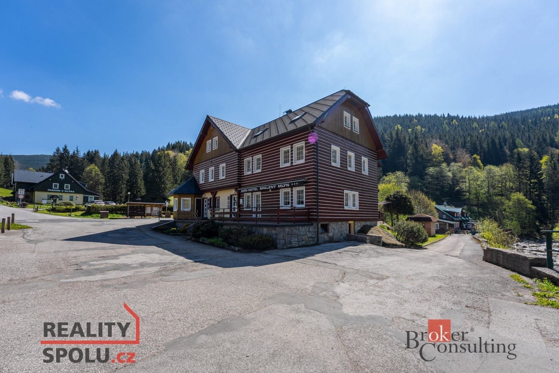 Prodej ubytovací zařízení - Dolní Malá Úpa, Malá Úpa, 526 m²