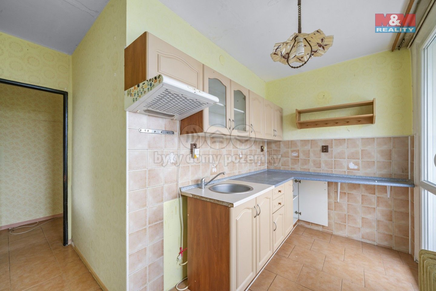 3+1, Sídliště Křinické, Broumov, 70 m²