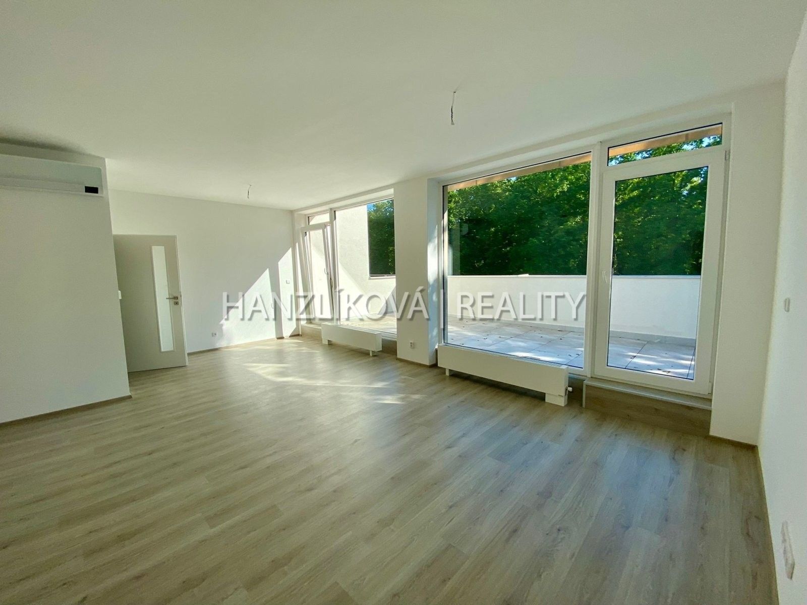 Byt 3+kk · 104 m² · U Parku 691, Hluboká nad Vltavou - 3