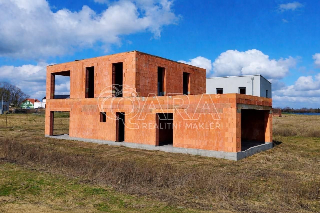 Rodinné domy, Vysoký Újezd Kuchař, 231 m² - 2