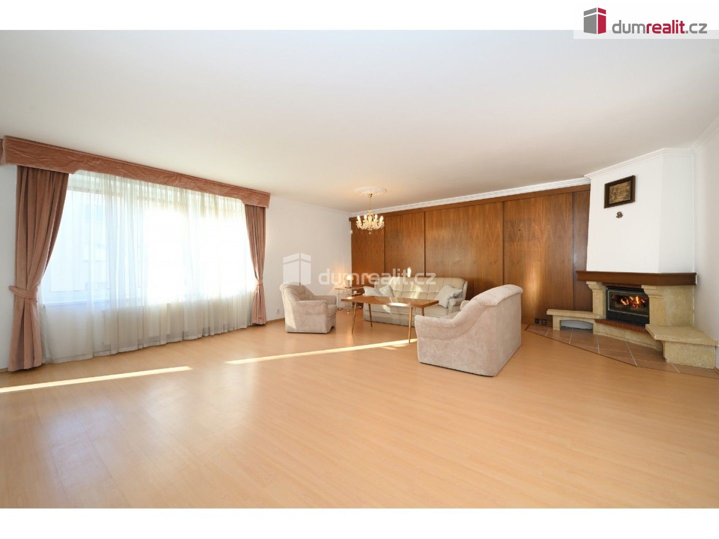 Byt 3+1 · 166 m² · náměstí Josefa Machka, Praha - 3