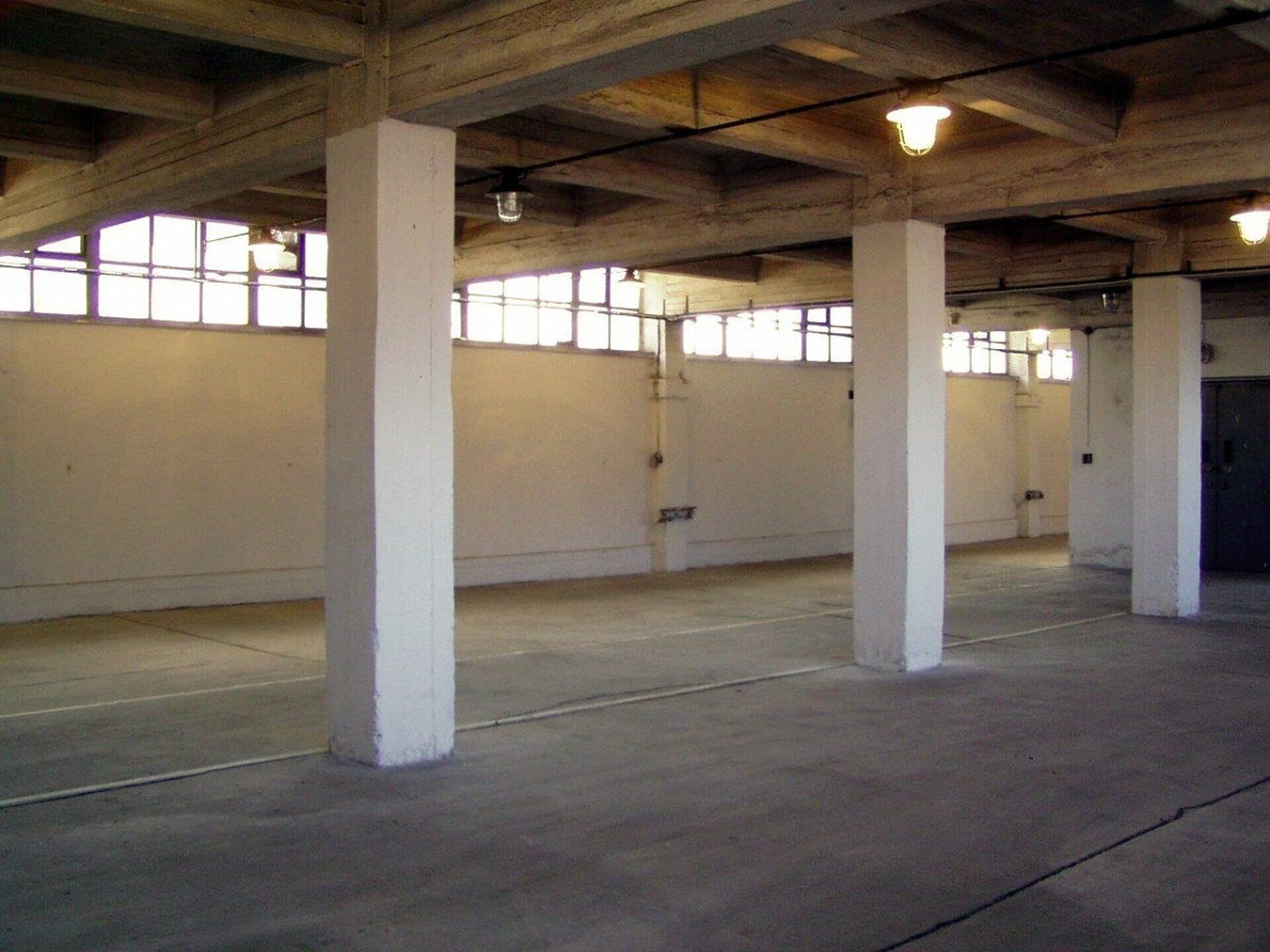 Pronájem sklad - Loubská, Děčín, 910 m²