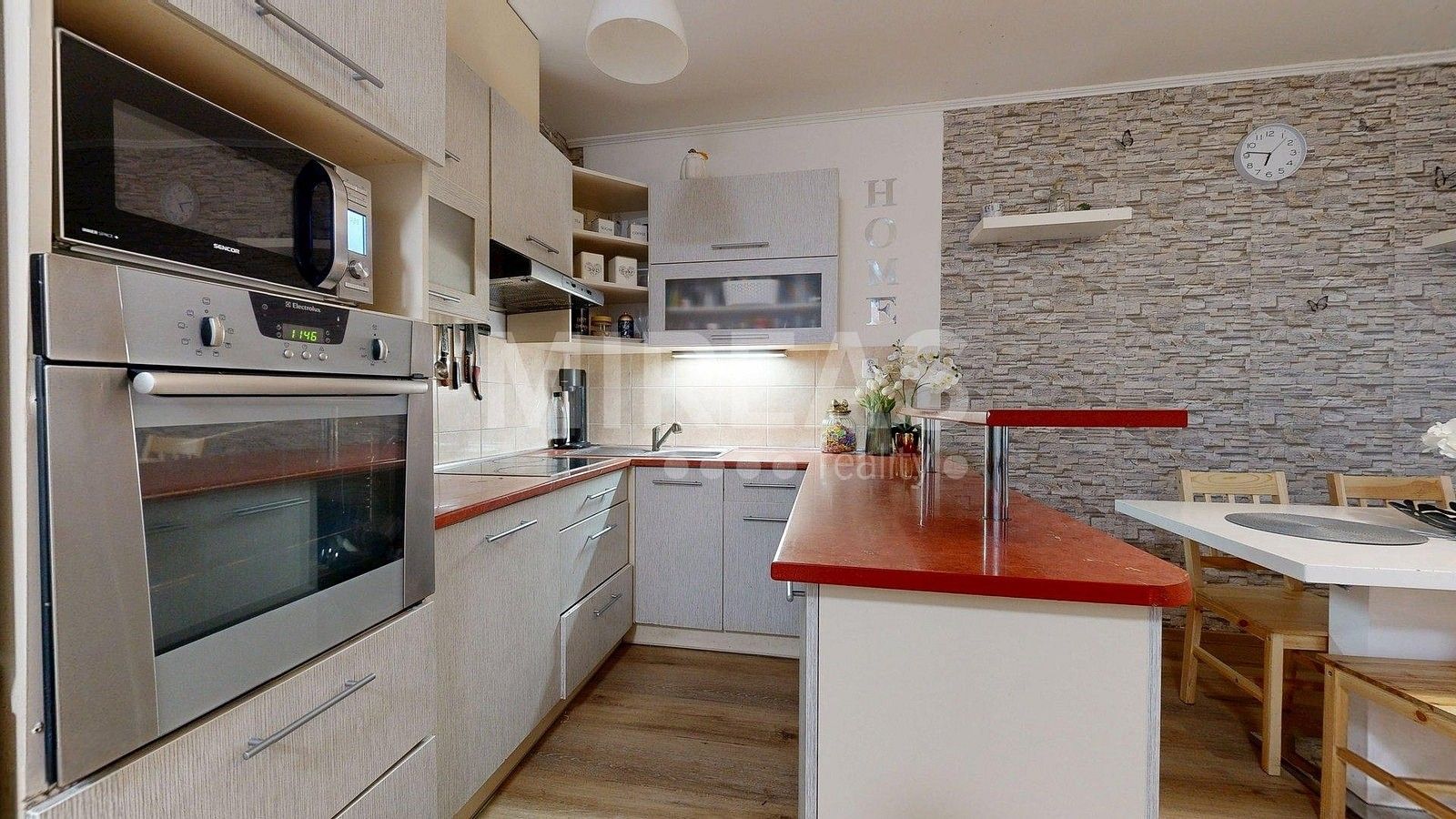 Byt 3+kk · 90 m² · Milovice - Mladá, okres Nymburk, Středočeský kraj - 4