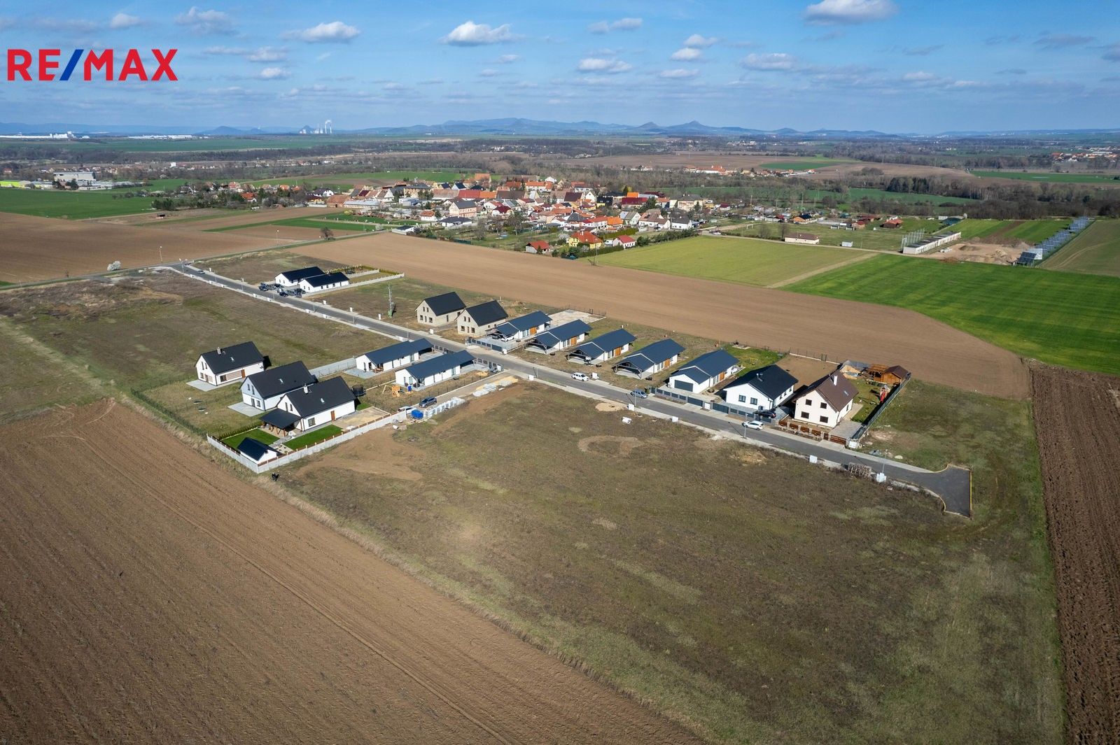 Prodej pozemek pro bydlení - Žatec, 857 m²