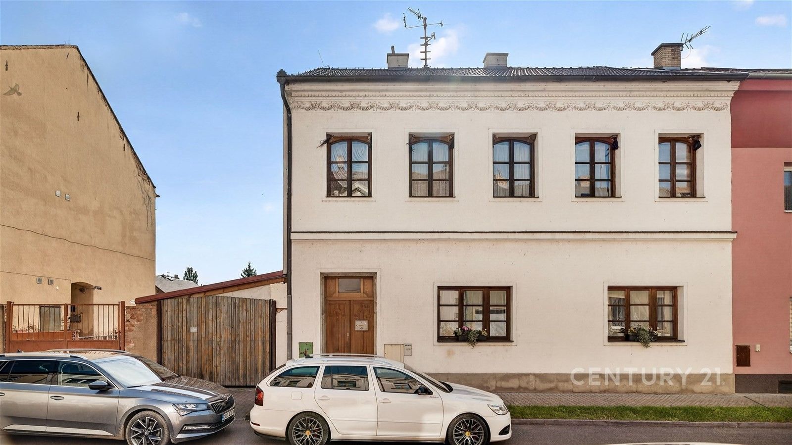 Rodinné domy, Štefánikova , Postoloprty, 240 m² - 1