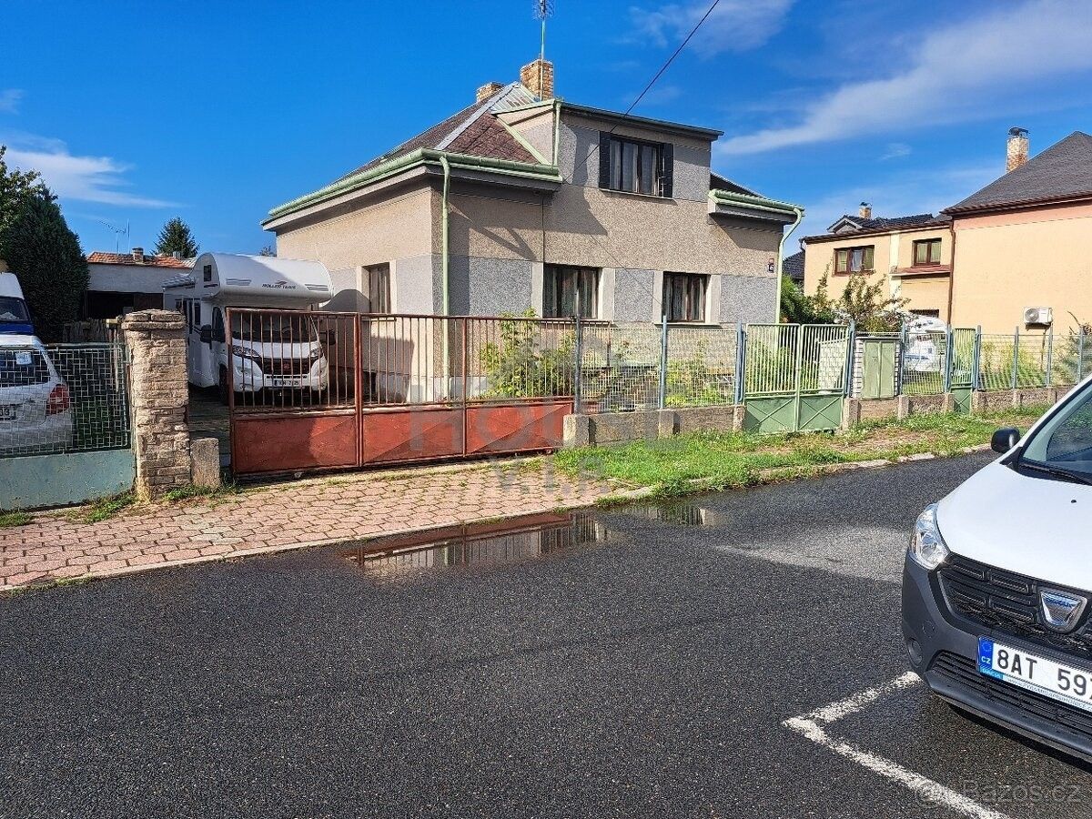 Rodinné domy, Lhotská, Praha, 240 m² - 1
