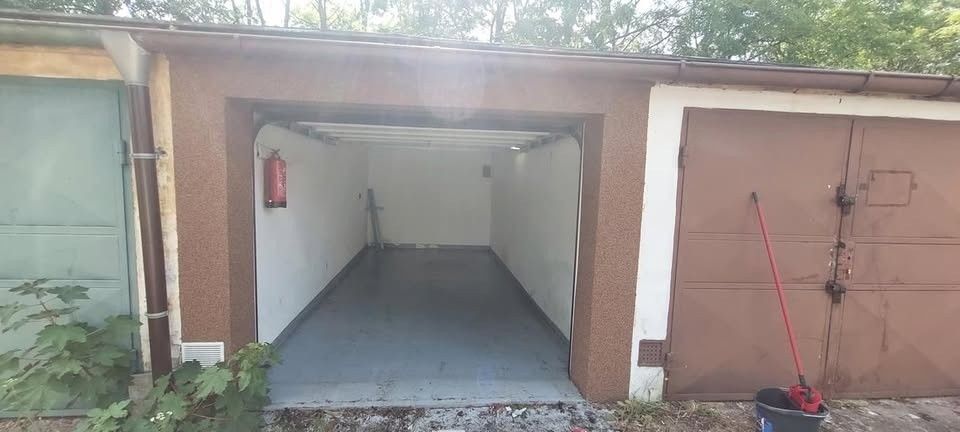 Pronájem garáž - Chomutov, 430 01