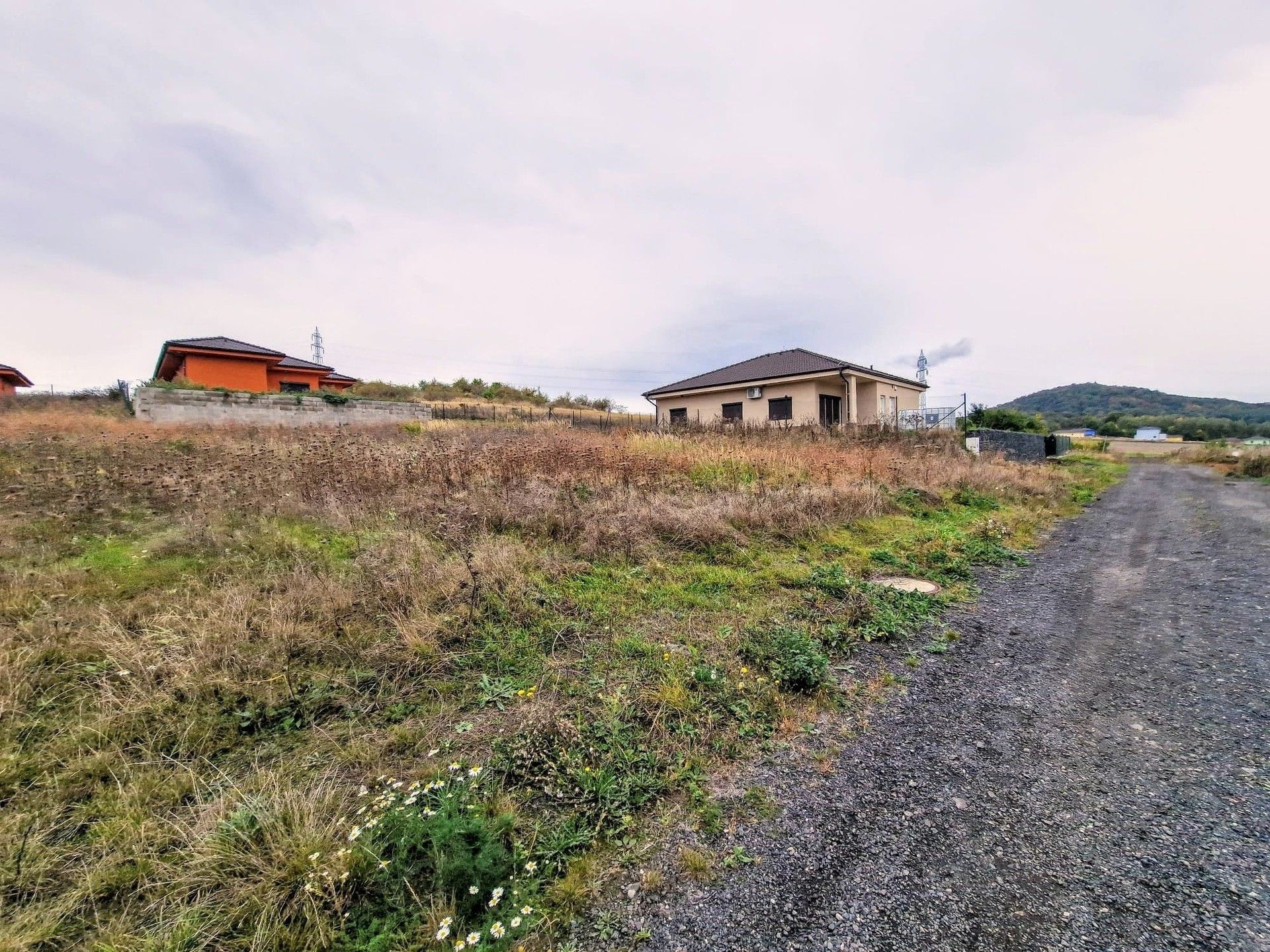 Prodej pozemek pro bydlení - Modlany