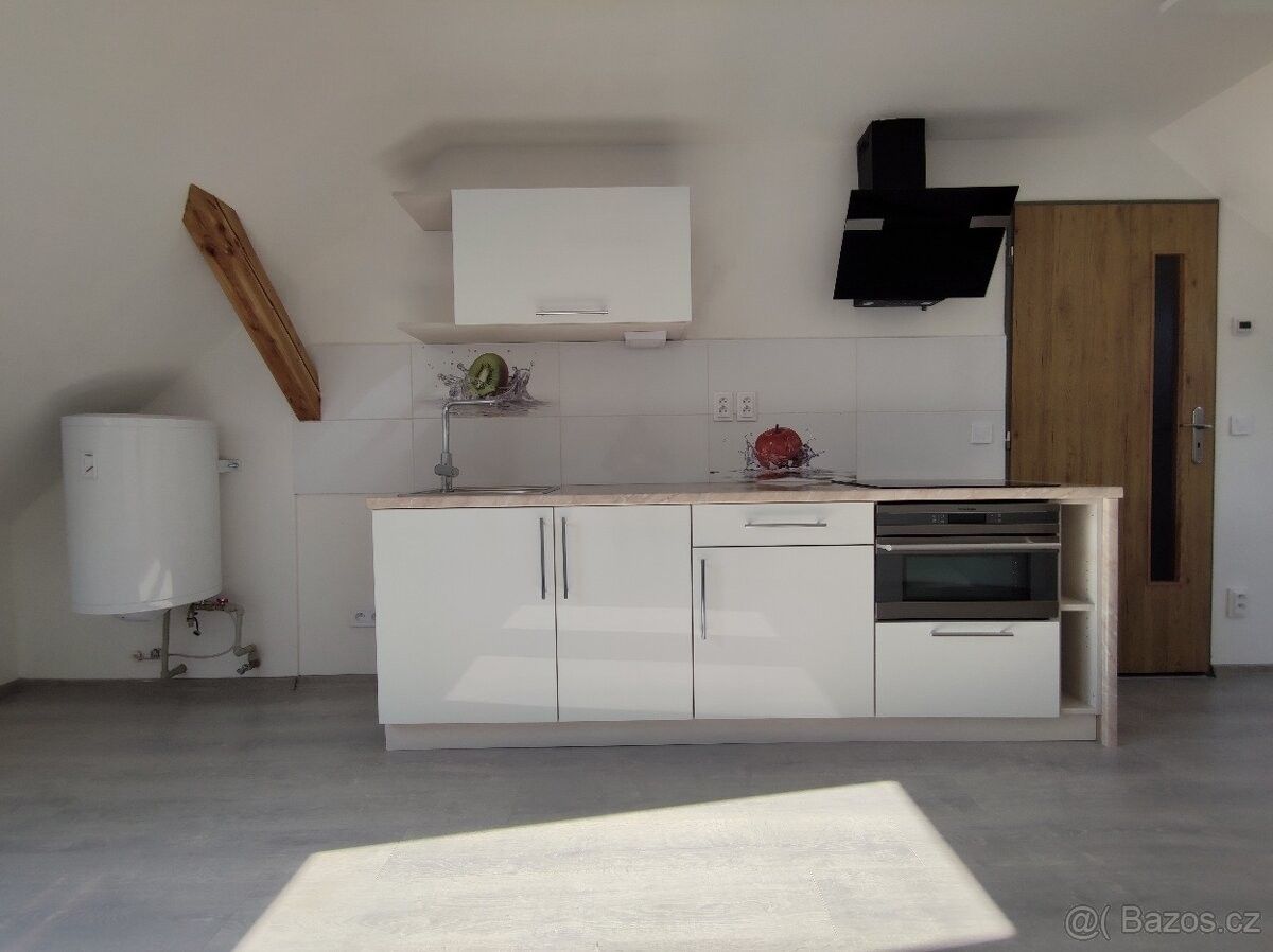 Pronájem byt - Mimoň, 471 24