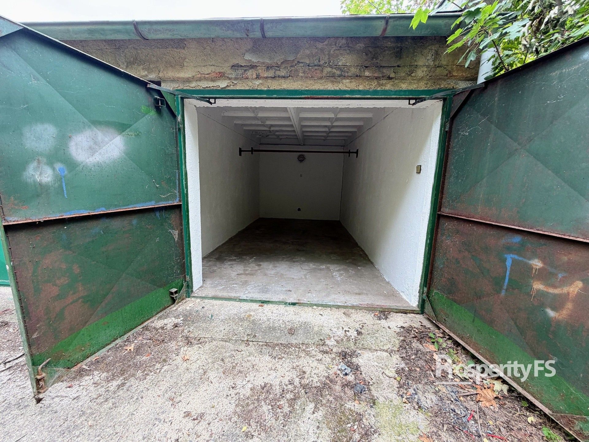 Garáž · 21 m² · Ouvalova, Slaný - 4