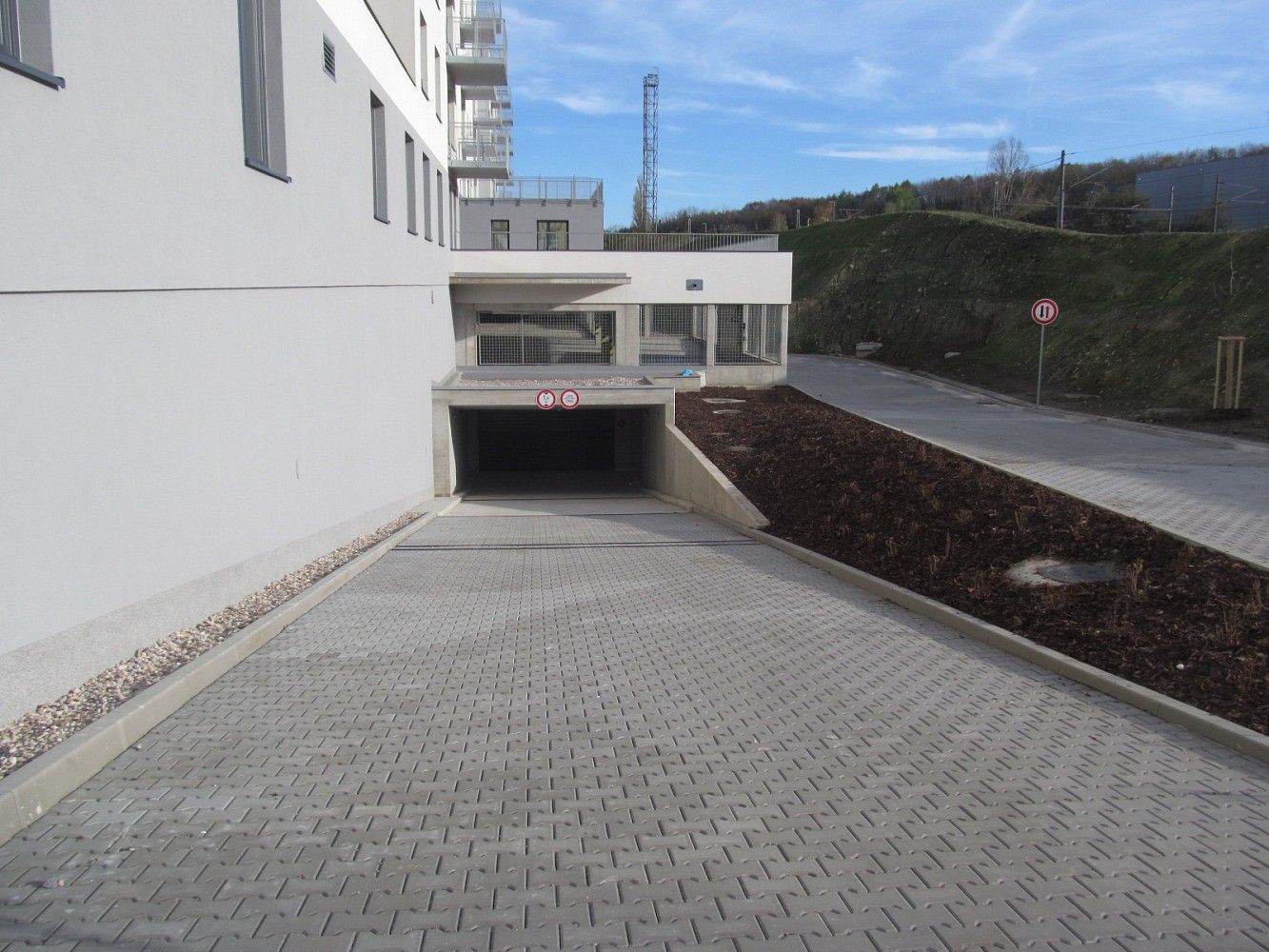 Nemovitost · 13 m² · Praha - Vysočany, okres Praha 9, Hlavní město Praha - 3