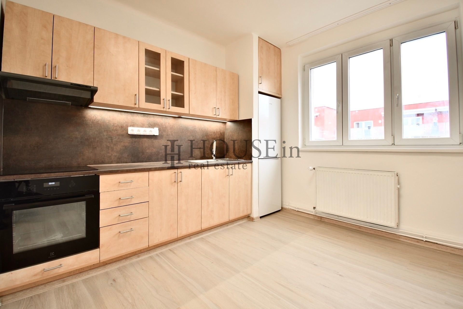 2+1, Ve struhách, Praha, 45 m²