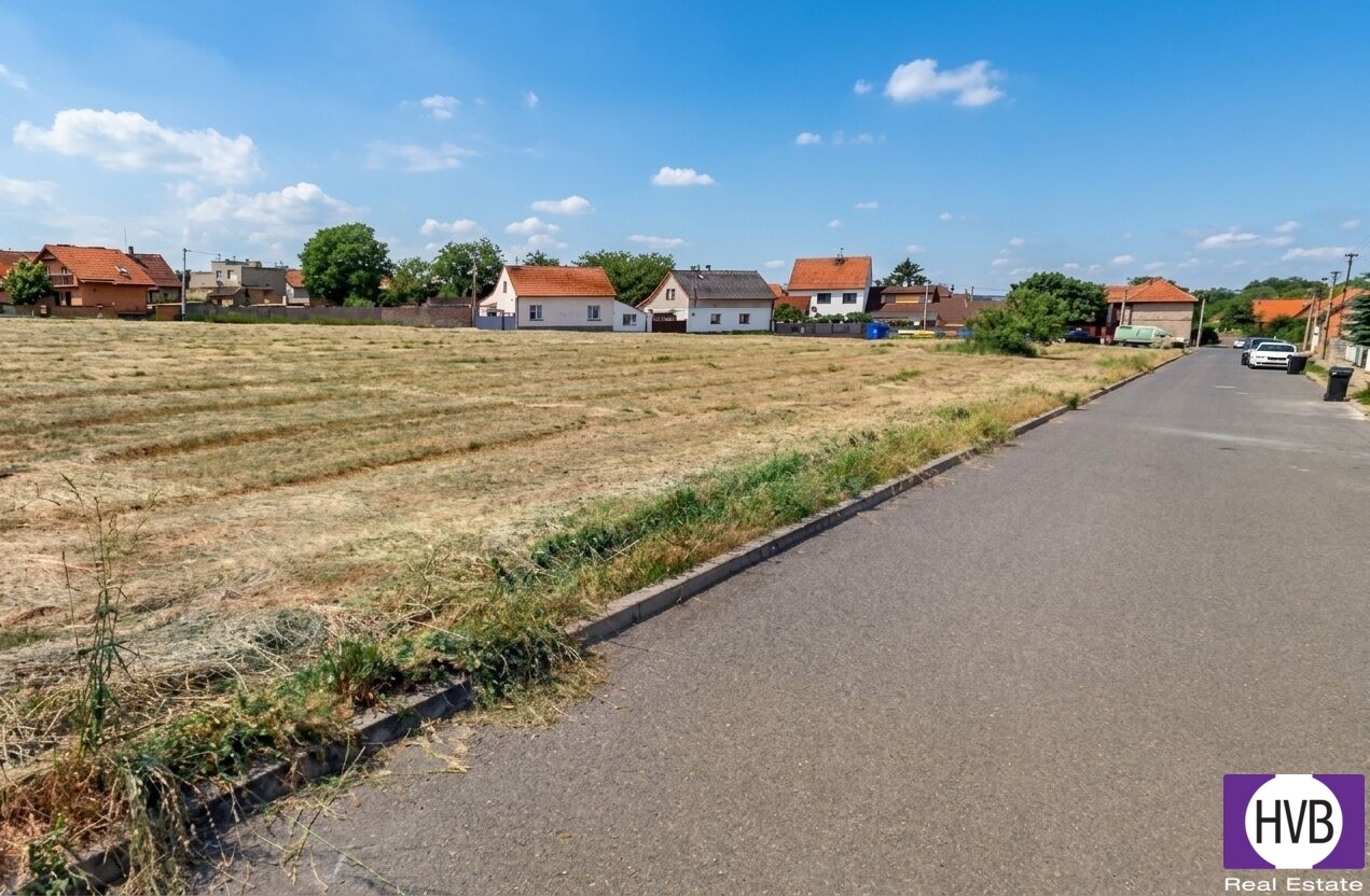Pozemek pro bydlení · 573 m² · Dobrovíz - 4