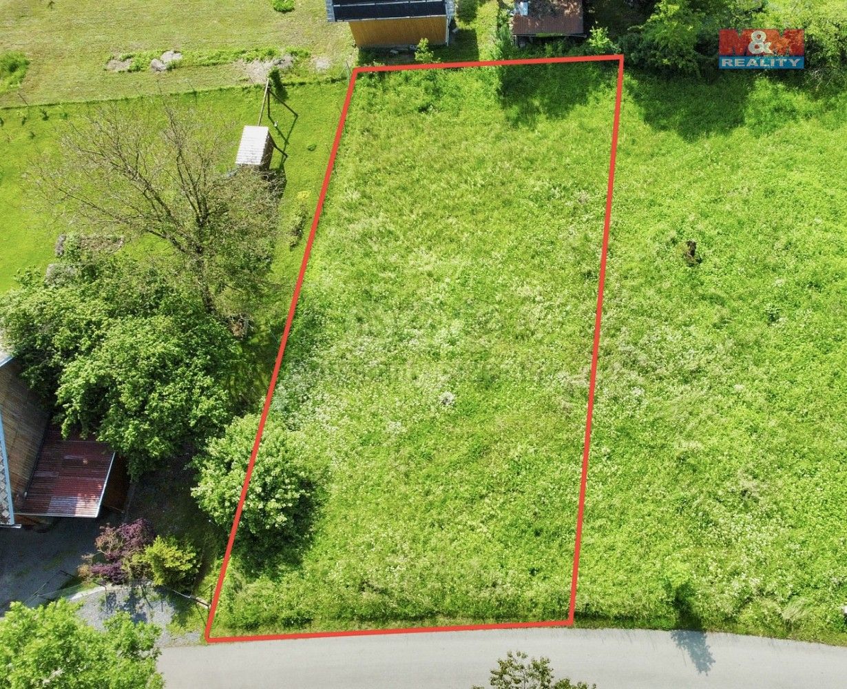 Pozemek pro bydlení, 605 m²
