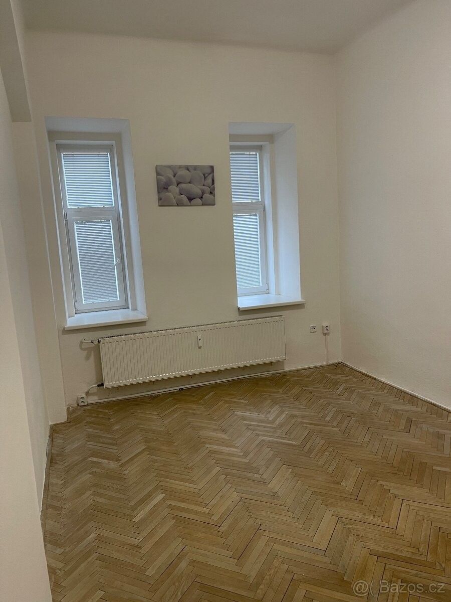 Pronájem byt - Opava, 746 01