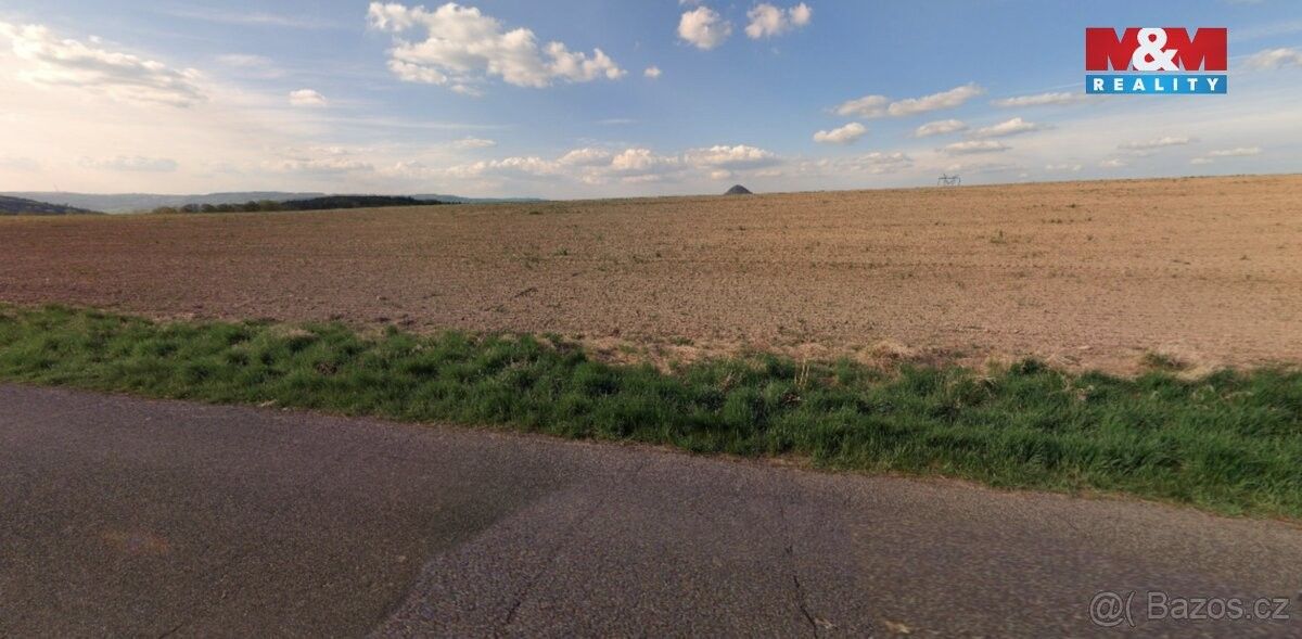 Prodej pozemek pro bydlení - Úštěk, 411 45