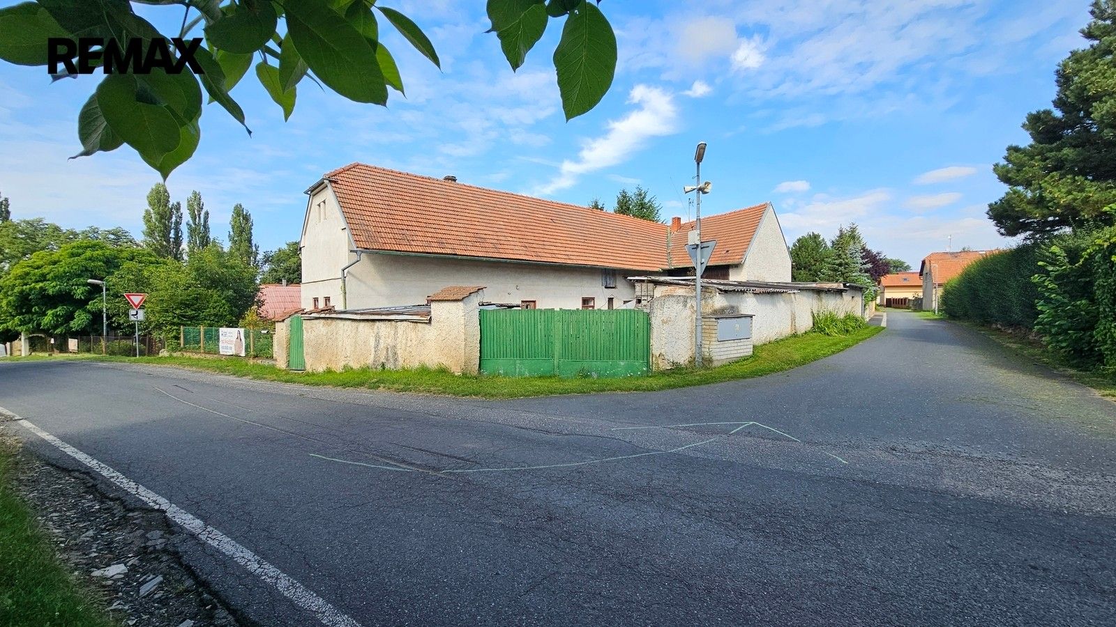 Prodej rodinný dům - Toušice, 80 m² - 2