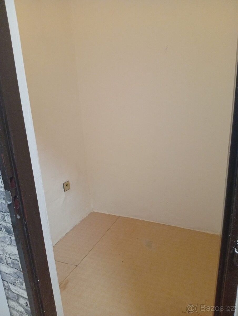 Pronájem byt - Bojkovice, 687 71