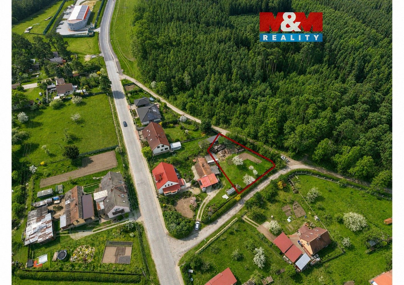 Pozemek pro bydlení, 914 m²