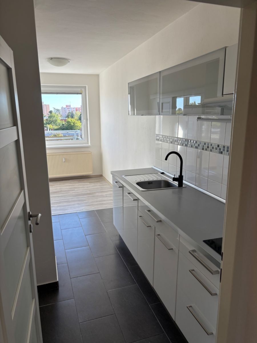 Byt 2+kk · 51 m² · Štětínská, Praha - Bohnice - 3