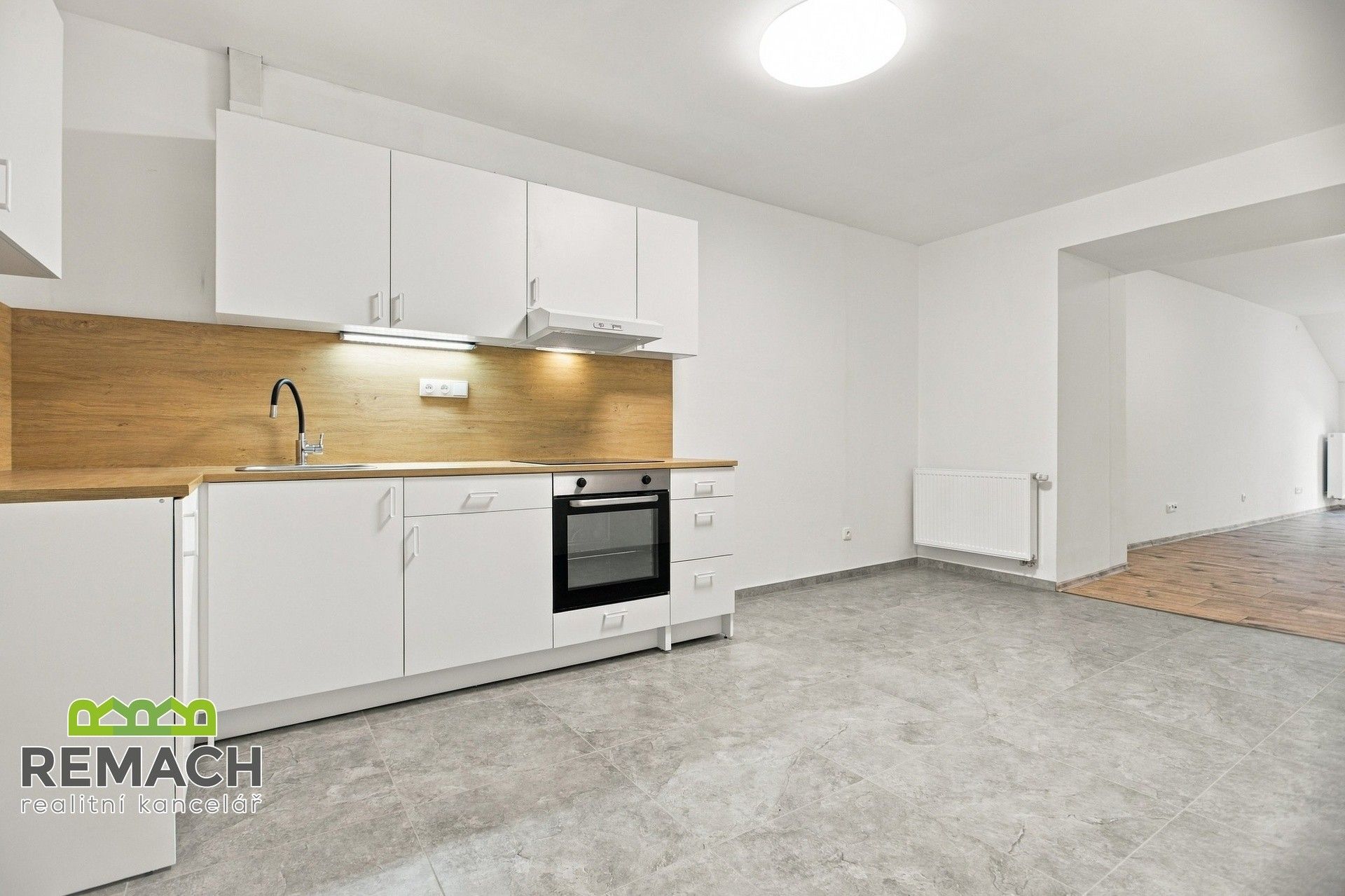 1-soban stan, 74 m²