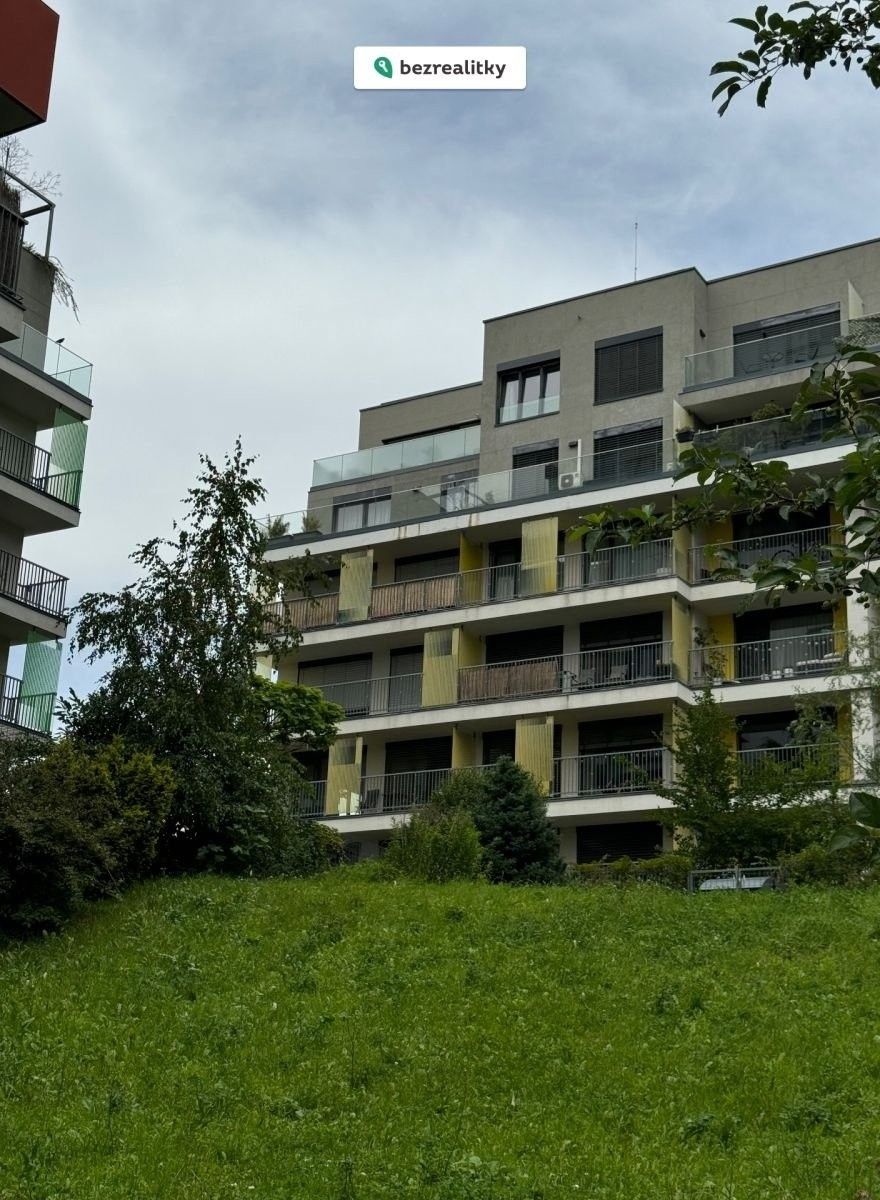 2+kk, Počernická, Praha, 62 m²