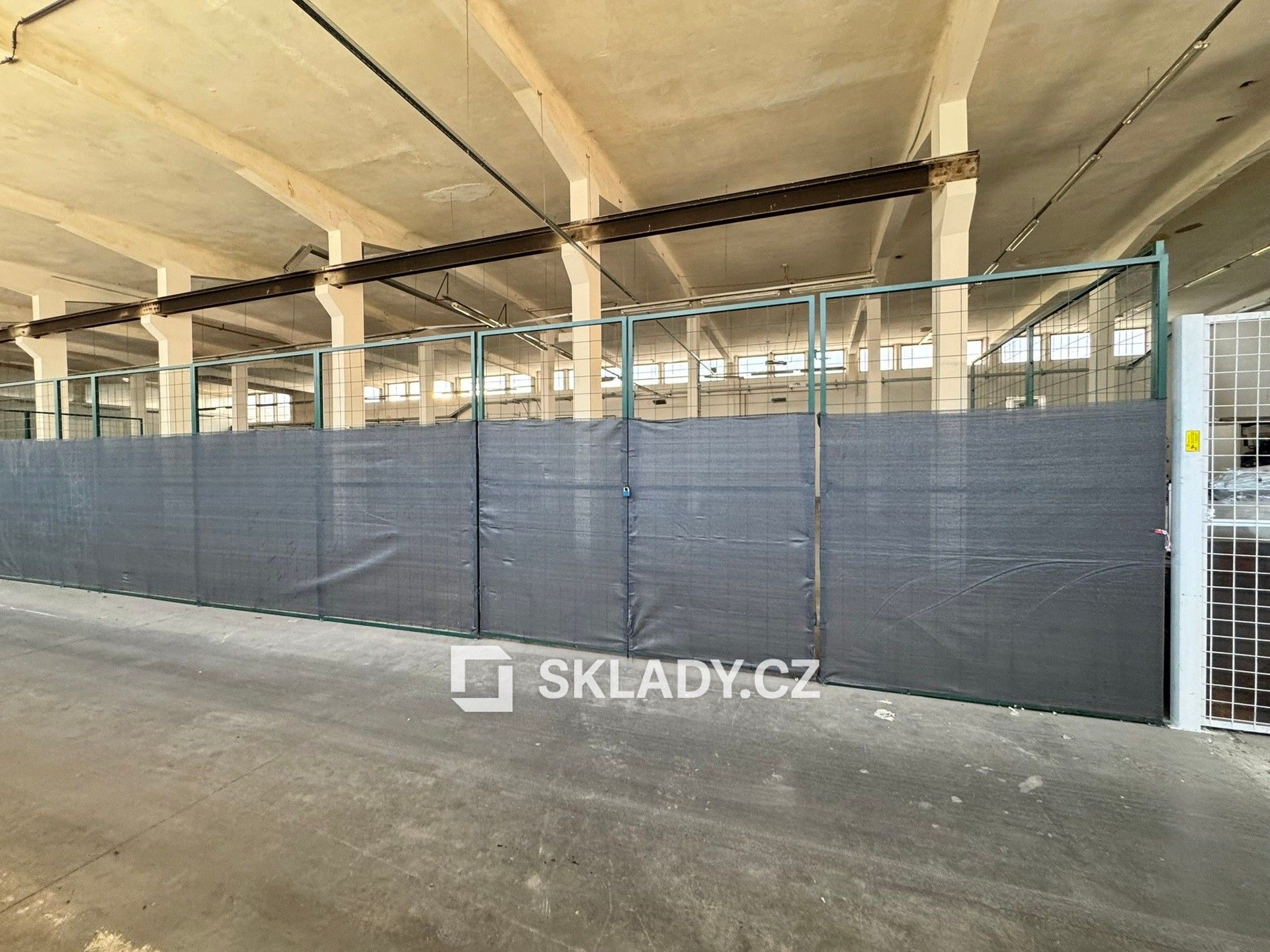 Sklady, Mladá Boleslav, 400 m² - 2