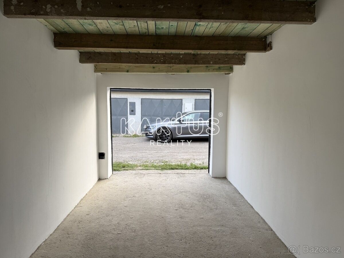 Pronájem garáž - Ostrava, 709 00