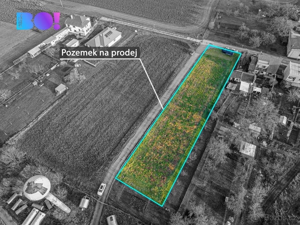 Pozemky pro bydlení, Chropyně, 768 11