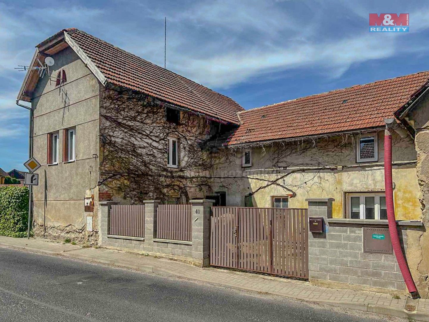 Rodinné domy, Černouček, 160 m²