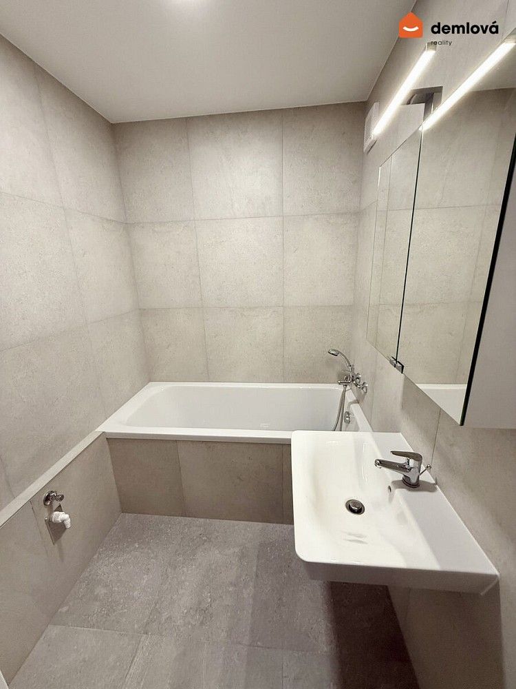 Prodej byt 3+kk - Praha 8 - Čimice, 70 m² - 5