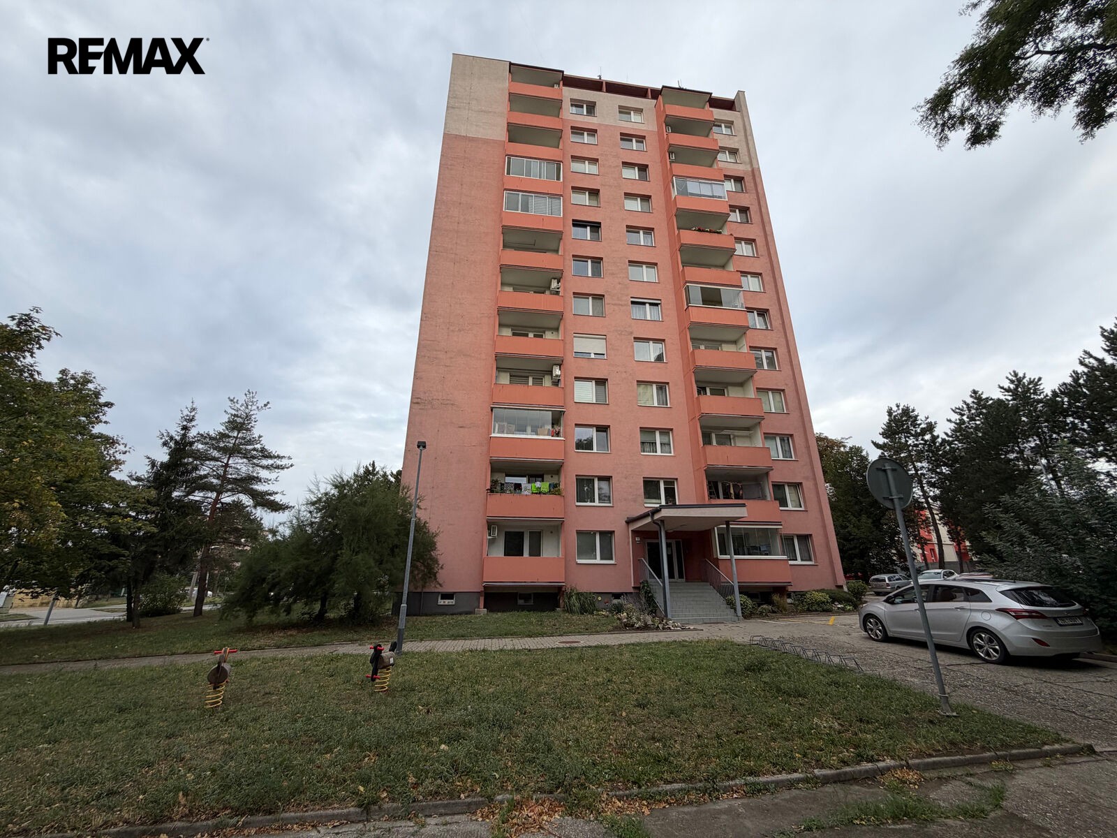 Pronájem byt 1+1 - Velkomoravská 3535, Hodonín, 33 m² - 2
