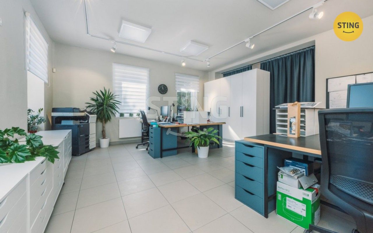 Prodej komerční - Táborská, Svratka, 880 m²