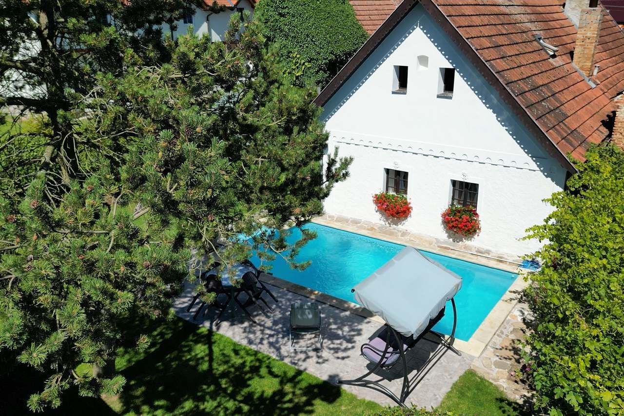 Chaty, Březí u Blatné, Jihočeský kraj