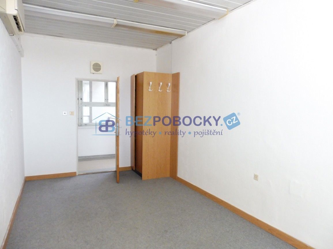 Kanceláře, Havlíčkovo náměstí, Havlíčkův Brod, 1 200 m²