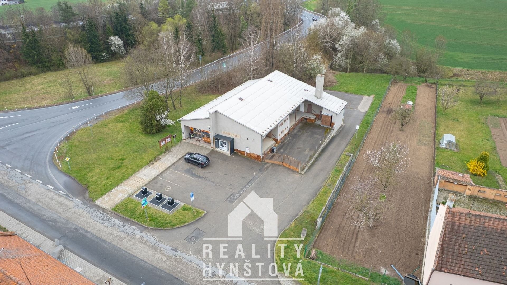 Obchodní prostory, Vranovice, Vranovice-Kelčice, 586 m²