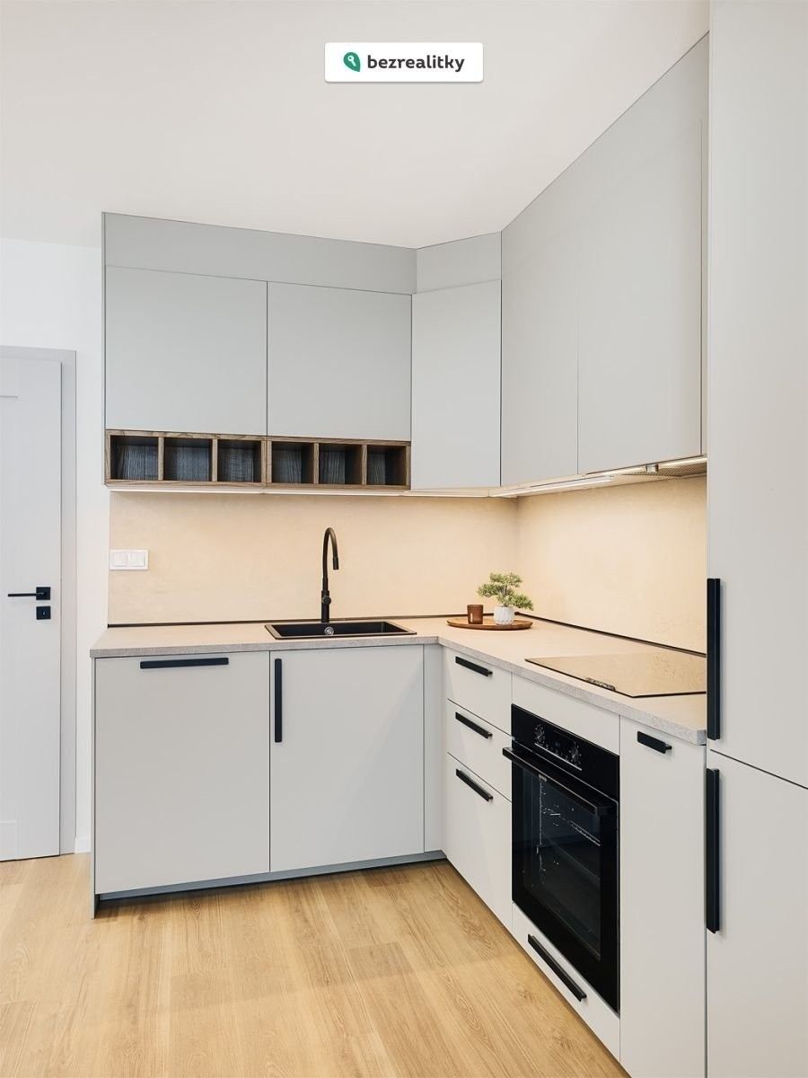 Byt 4+kk · 81 m² · Urbánkova 3353, Praha Modřany - 4